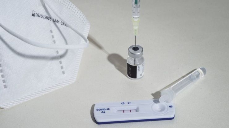 Un estudio desvela que el SARS-CoV-2 puede permanecer en el organismo durante meses