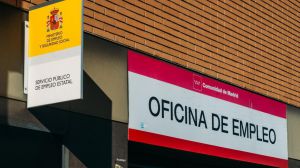 Enero registra una caída de 198.000 afiliados con alza del paro y récord de contratos indefinidos