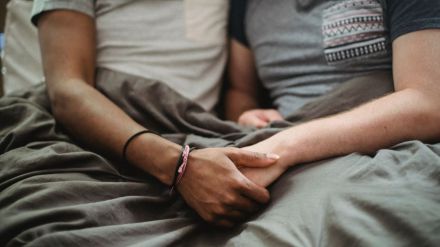 Expertos afirman que la COVID-19 puede disminuir el tamaño del pene