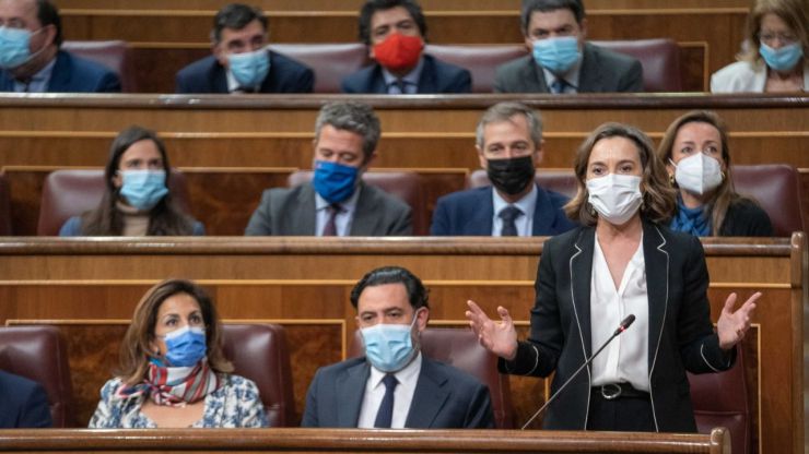 Gamarra pide a Sánchez que rectifique sus 'nefastas' políticas y copie las propuestas del PP