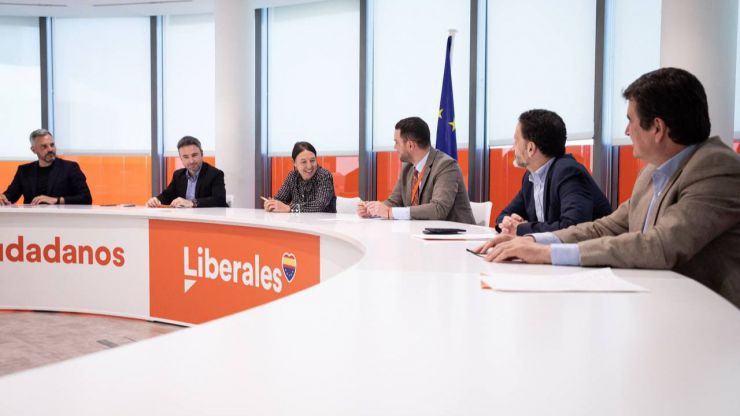 Bal: 'El independentismo quiere desestabilizar el país y lo peor es que Sánchez lo permite'