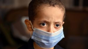 La importancia de mantener las mascarillas en las escuelas