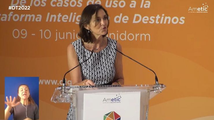 Maroto apuesta por un nuevo modelo turístico basado en la sostenibilidad y la digitalización