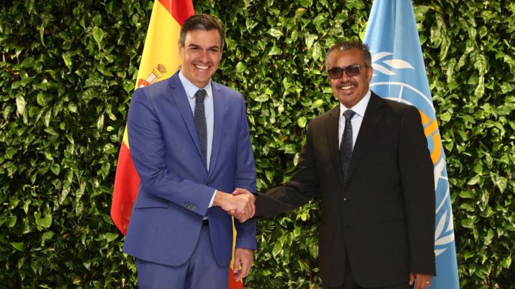 Sánchez apoya a la OMS como 'pilar principal y coordinador' de las iniciativas de salud global