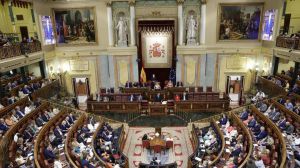 DEN: Sánchez anuncia la gratuidad del Cercanías y los impuestos a las grandes energéticas y bancos