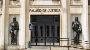 Absuelven al acusado del doble parricidio de Sangonera