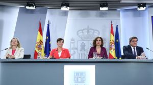 El Gobierno prevé que la economía crezca un 4,3% este año aunque modera su optimismo para 2023