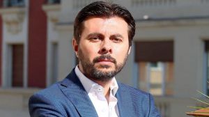 Todos los detalles sobre Ion Antolín Llorente, el nuevo director de comunicación del PSOE