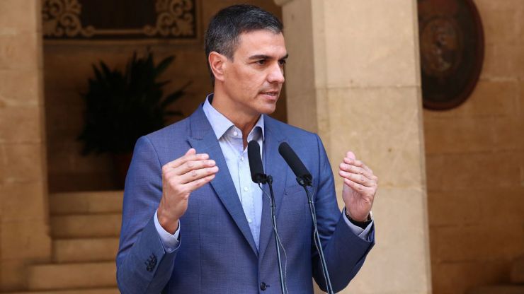Sánchez destaca 'la clara apuesta del Gobierno por la estabilidad laboral y la certidumbre empresarial'