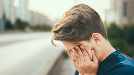 Estudios: La fatiga es el síntoma persistente de COVID-19 más común