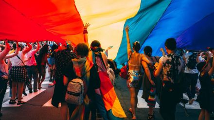 La ONU alerta: Las personas LGBT enfrentan desigualdad en salud, educación, empleo y vivienda