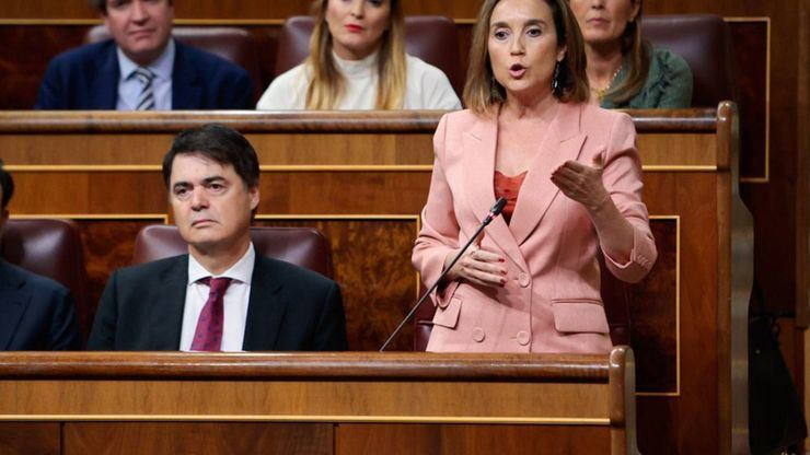 Gamarra acusa a Sánchez de no tener 'palabra, principios políticos y conciencia'