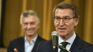 Feijóo desdice al PSOE y se vanagloria de hacer 