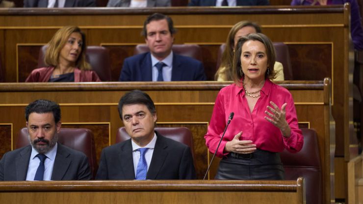 Gamarra a Sánchez: 'Pasará a la historia por ser el presidente que bajó las penas a los delincuentes sexuales'