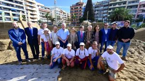 Vuelve el belén a la playa de Las Canteras con más de 2.800 metros de talento
