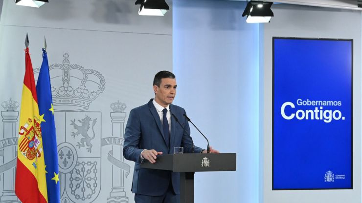 Sánchez pide respeto a la ley y a la voluntad popular en su declaración institucional