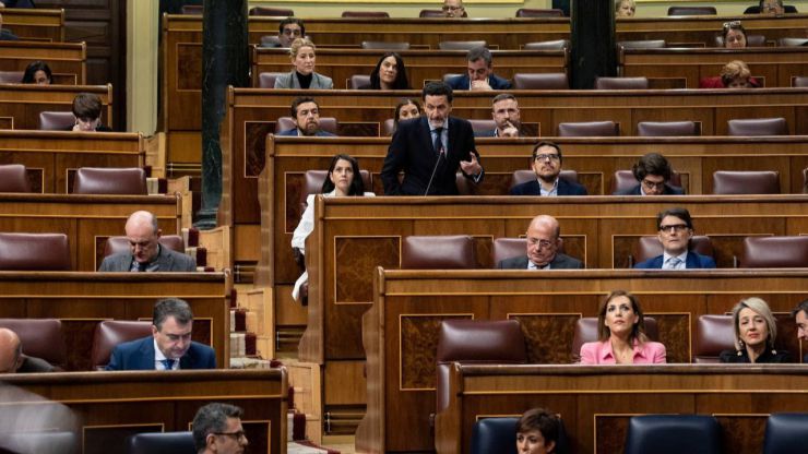 Bal al PSOE: 'Ganaron las elecciones engañando a los españoles'