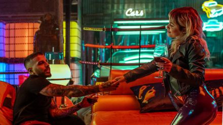 Netflix ceba el final de ‘Sky Rojo’ con un más que convincente Rauw Alejandro