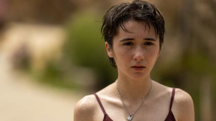 Disney+: La chica invisible (Temporada 1)