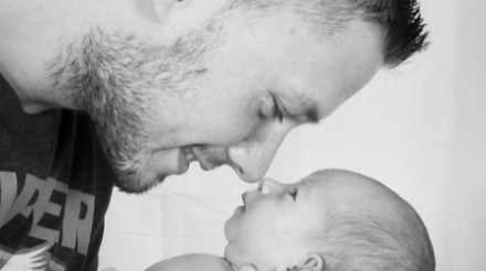 Estudios: Los hijos de padres sobreprotectores tienden a vivir menos