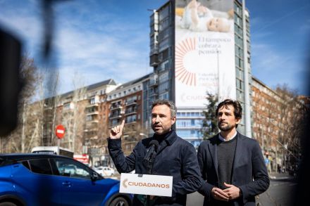 Ciudadanos asegura que 'la estafa de las pensiones que aplaude PSOE y PP la van a pagar los de siempre'