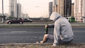 Dos años y medio de prisión por realizar tocamientos a una joven y besar a varias menores