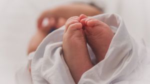 Más de la mitad de los españoles está a favor de regular la gestación subrogada