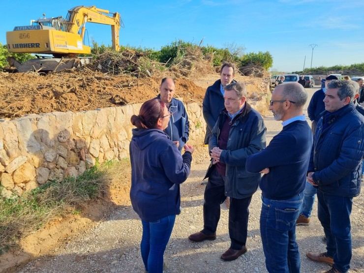 El Gobierno garantiza ayudas para recuperar la agricultura en Valencia tras la dana