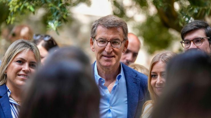 Feijóo propone un 'fondo solidario bancario' y subvenciones de hasta 750 euros