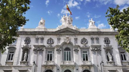 A prisión una pareja por secuestrar, asesinar y robar a un hombre tras contactar con él a través de una red social