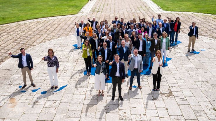El PP aprueba las listas que presentará al Congreso y al Senado para el 23J