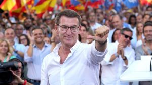 Feijóo cierra campaña volviendo a negar a Vox