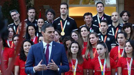 Las jugadoras de la Selección, Medalla de Oro al Mérito Deportivo