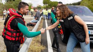 Ayuso solicita al Gobierno la declaración de zona gravemente afectada y defiende el sistema Es-Alert