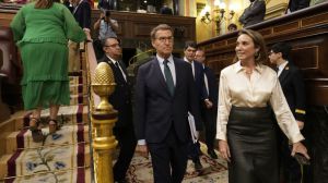 Gamarra pide a Bolaños y Albares que aclaren si se han reunido con Puigdemont en Bruselas