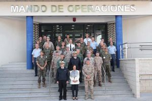 Robles destaca que el Mando de Operaciones realiza 