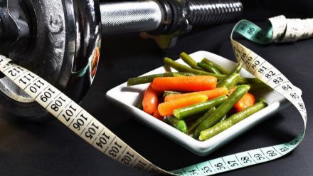 Los efectos de la dieta mediterránea y el ejercicio en la pérdida de masa muscular