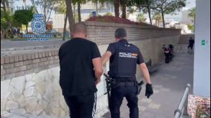 Cinco detenidos por un violento atraco en el que simularon ser agentes