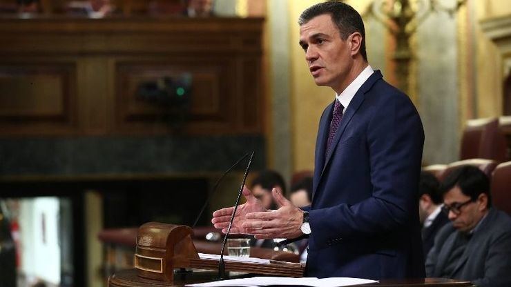 Sánchez al PP y Vox: 'Nosotros somos tan españoles como ustedes'