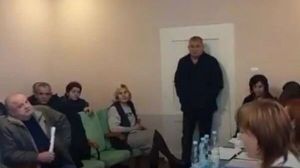 Ucrania: Un concejal de Zelenski hace estallar varias granadas en un pleno