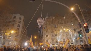 El PSOE acude a la Fiscalía: La relación entre Vox y las protestas violentas e ilegales en Ferraz