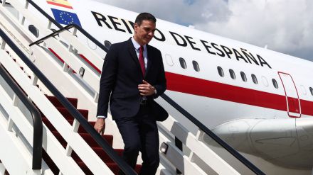 Sánchez anuncia en Fitur la ampliación histórica del aeropuerto de Barajas con recado a los agoreros