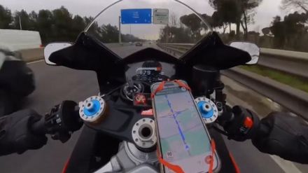 Detenido un motorista que se grabó circulando a 300 kilómetros por hora en una autovía
