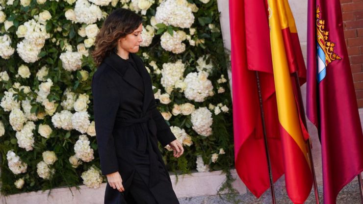 Ayuso estalla como nunca contra Sánchez tras verse acorralada: 'Busca mi destrucción personal'