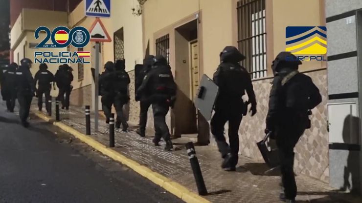 A prisión: Detenido en Melilla por adoctrinar a su entorno cercano en los postulados DAESH