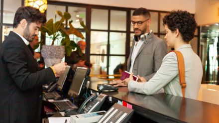 El empleo turístico crece con 135.000 nuevos afiliados en noviembre