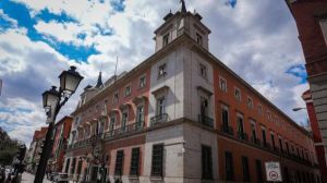 El Gobierno crea 50 jueces y 42 fiscales para combatir la violencia de género