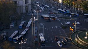 El Gobierno aprueba 355 millones para descuentos en transporte público a 141 entidades locales y autónomas