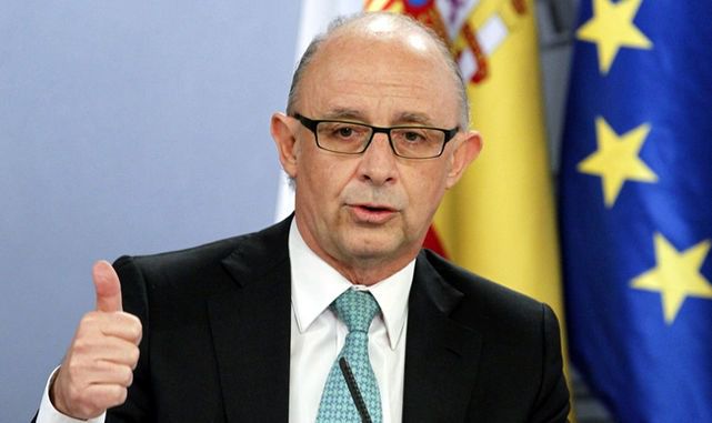 Montoro usó amenazas para silenciar a críticos durante su mandato como ministro de Hacienda