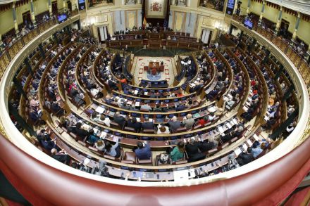 La derecha rechaza el escudo social y deja a 70.000 familias en riesgo de desahucio